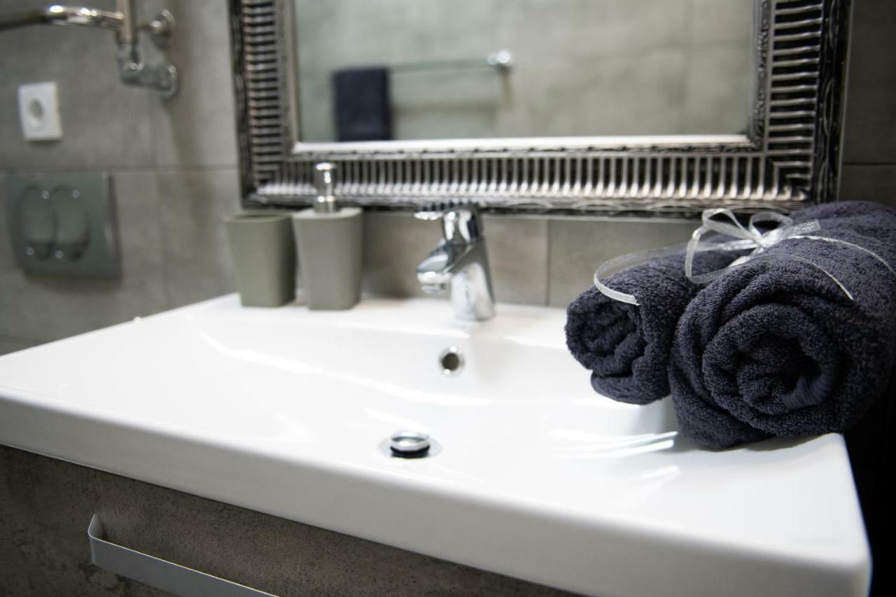 Avalonrestapartments Lviv Extérieur photo