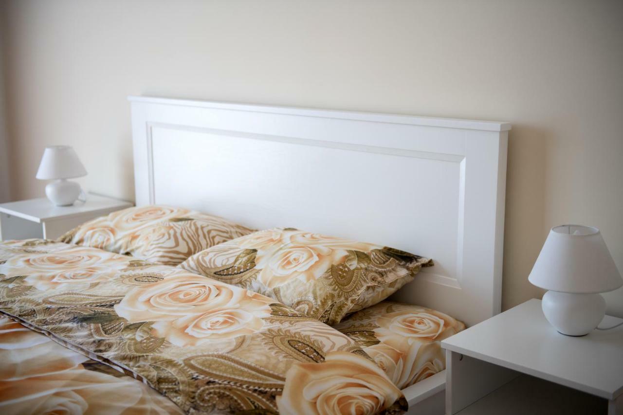 Avalonrestapartments Lviv Extérieur photo
